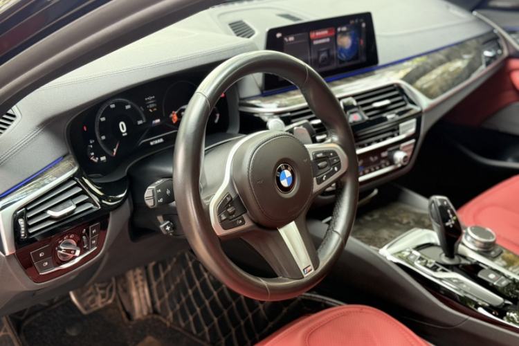 Used BMW 5 Series 2019 530Li Luxury Edition M Sport Package