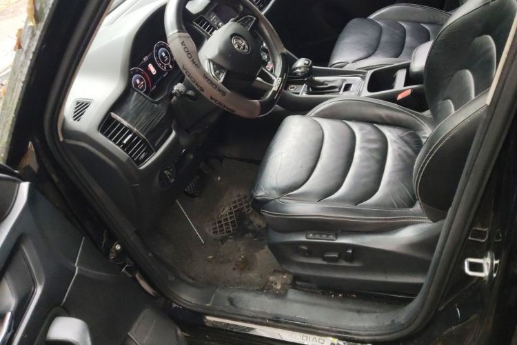 Used Skoda Kodiaq 2019 Facelifted TSI330 5-Seater Two-Wheel-Drive Luxury Enjoyment Edition China VI Standard Driver Seat