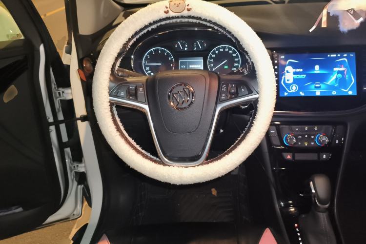 Used Buick Encore 2017 18T Automatic Two-Wheel Drive Urban Elite Model
