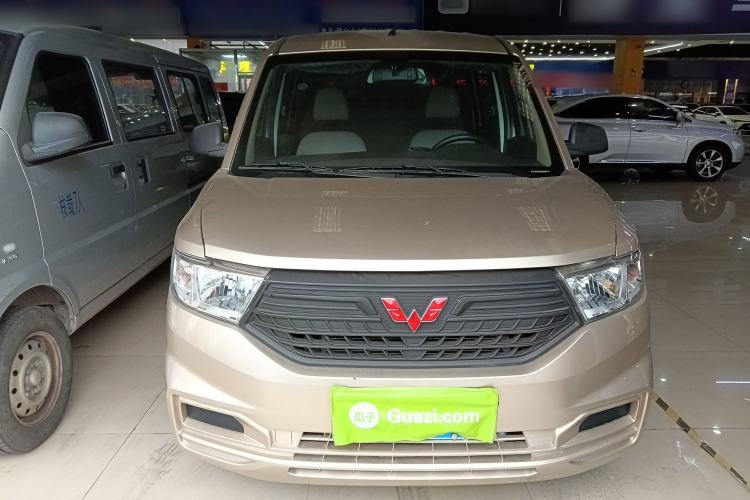 Used Wuling Hongguang V 2022 1.5L Jingqu Edition Electric-Assist LAR

