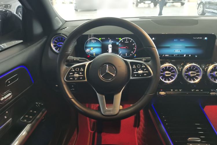 Used Mercedes-Benz GLA 2020 GLA 200 4MATIC
