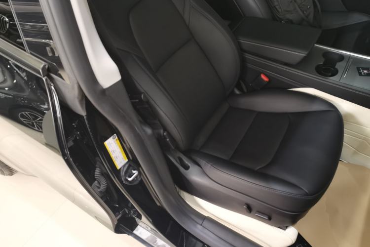 Used Tesla Model Y 2022 Revised Version Long-Range All-Wheel Drive