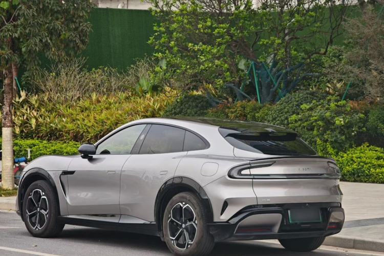 Used Xiaomi Auto YU7 2025 Ultra-Long Range Rear-Wheel Drive Version
