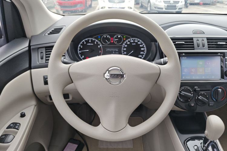 Used Nissan Tiida 2011 1.6L CVT Comfort Model Steering Wheel