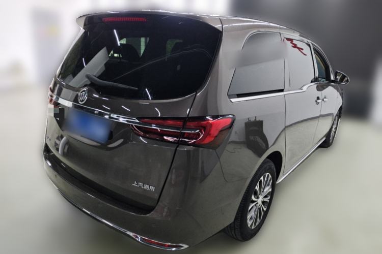 Used Buick GL8 2023 Facelifted Land Cruiser Executive Luxury Version Rear Right 45 Deg