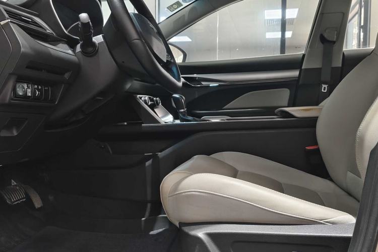 Used Geely Auto Binray 2018 14T CVT Binyi Edition
