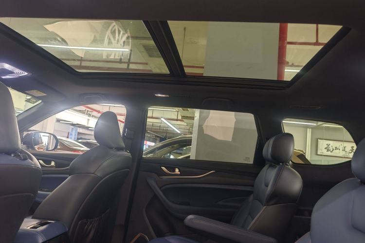 Used Oshan COS1 2018 1.5T Automatic Smart 7-Seater