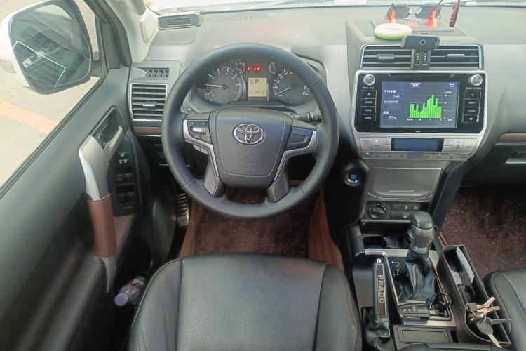 Used Toyota Prado 2018 3.5L Automatic TX Steering Wheel