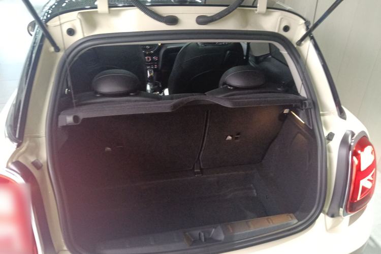 Used MINI 2021 1.5T COOPER Classic Edition