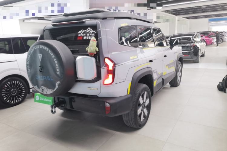 Used Deepal G318 2024 Four-Wheel-Drive Air Suspension Model
