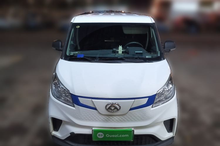 Used SAIC MAXUS EV30 2019 City Logistics Vehicle Fast Delivery Version Long Wheelbase Mengguli 35 kWh
