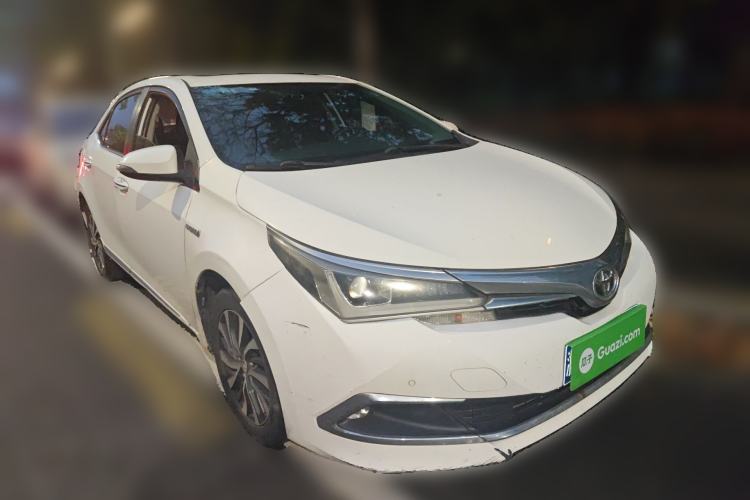Used Toyota Corolla 2017 Revised Dual-Engine 1.8L E-CVT Elite Edition Front Right 45 Deg
