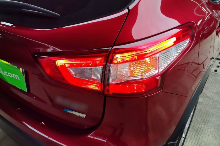 Used Nissan Qashqai 2016 2.0L CVT Elite Edition Right Rear Taillight