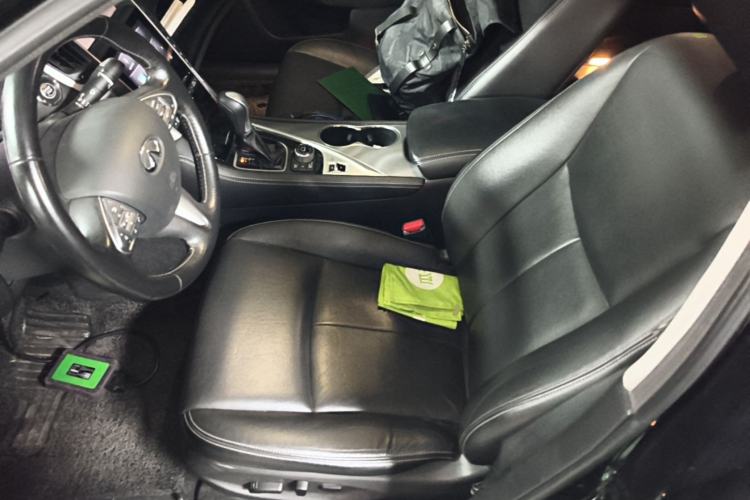 Used Infiniti Q50L 2016 2.0T Ambition Edition
