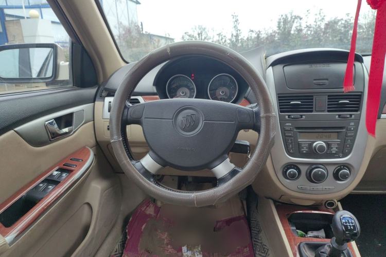 Used Buick Excelle 2011 1.6 LE-MT
