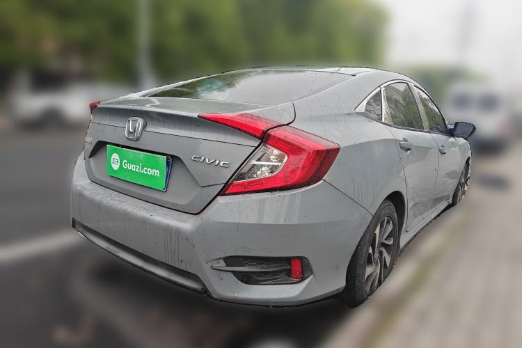 Used Honda Civic 2016 220TURBO CVT Luxury Edition Rear Right 45 Deg