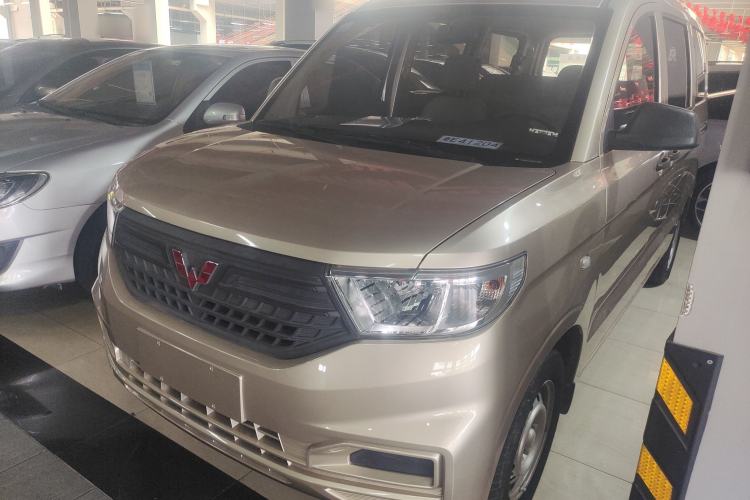Used Wuling Hongguang V 2022 1.5L Jingqu Edition Electric-Assist LAR