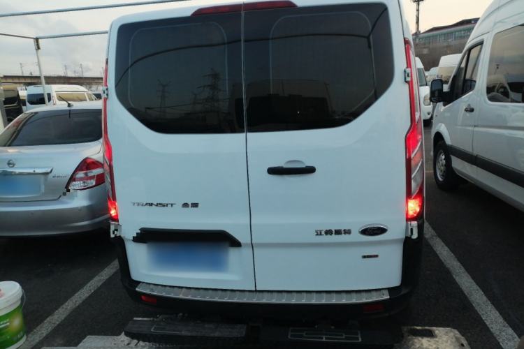 Used Ford Transit 2017 2.0T Diesel Multi-Purpose Commercial Vehicle Short Wheelbase Low Roof China V Standard