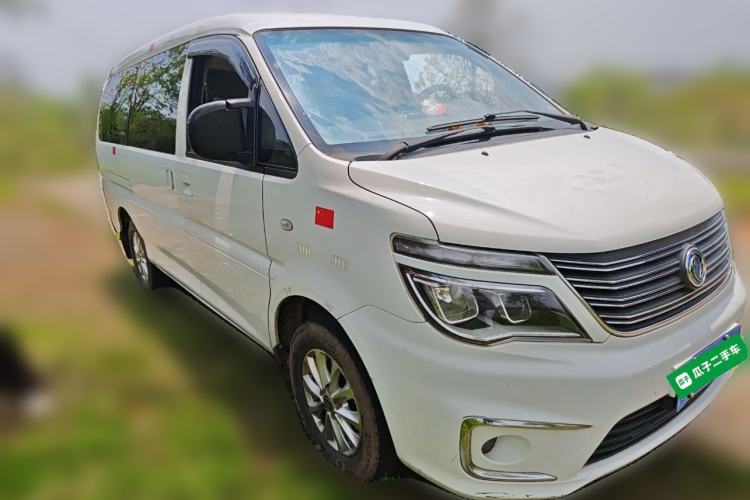 Used FORTHING Lingzhi 2018 M5L 1.6L 7-Seater Luxury Model Front Right 45 Deg