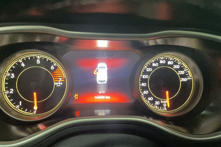 Used Jeep Cherokee 2016 2.4L Superior Edition Instrument Cluster