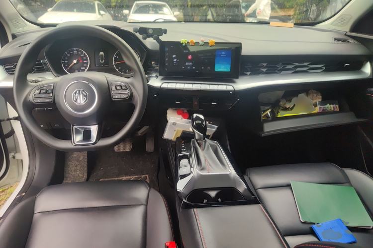 Used MG 5 2022 180 DVVT CVT Youth Style Edition
