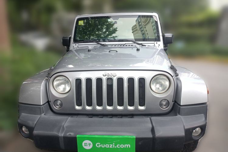 Used Jeep Wrangler 2017 3.0L Sahara Four-Door Comfort Edition