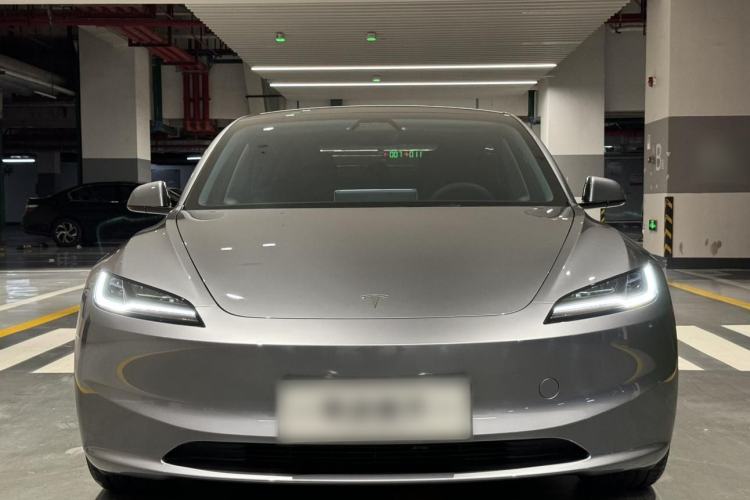 Used Tesla Model 3 2025 Rear-Wheel-Drive Version Exterior 2