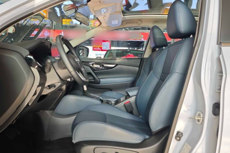 Used Nissan Qashqai 2025 Honor 2.0L CVT XV+ Leading Edition
