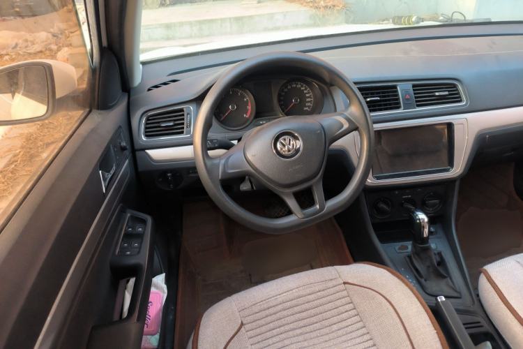 Used Volkswagen Lavida 2017 1.6L Automatic Fashion Edition
