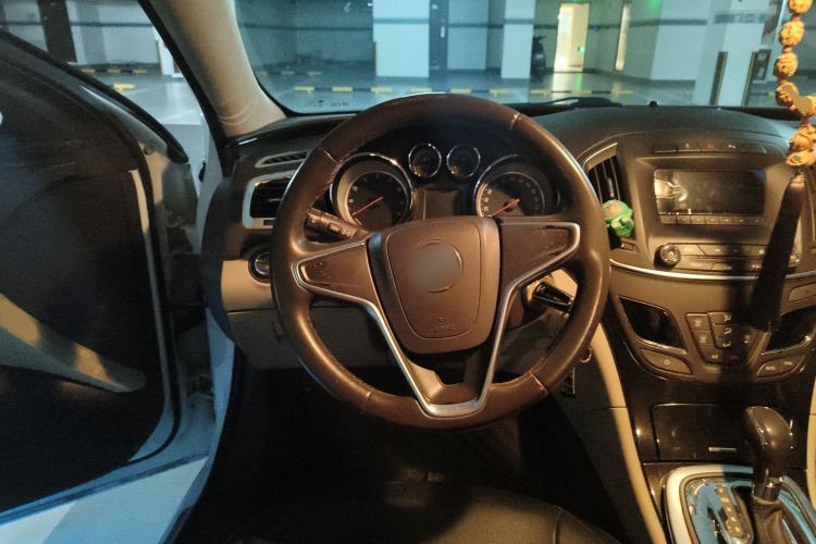 Used Buick Regal 2014 2.0L Leading Fashion Edition
