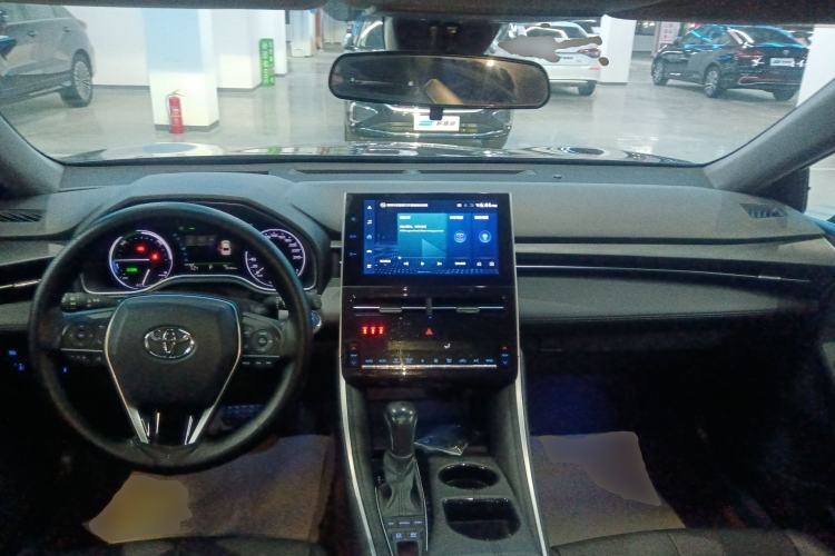 Used Toyota Avalon 2022 Dual-Engine 2.5L Luxury Edition
