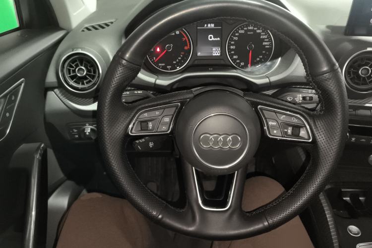 Used Audi Q2L 2020 35 TFSI Fashion Dynamic Model
