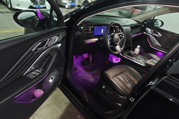 Used Hongqi HS7 PHEV 2024 2.0T PHEV Two-Wheel Drive Flagship Edition 6 Seats