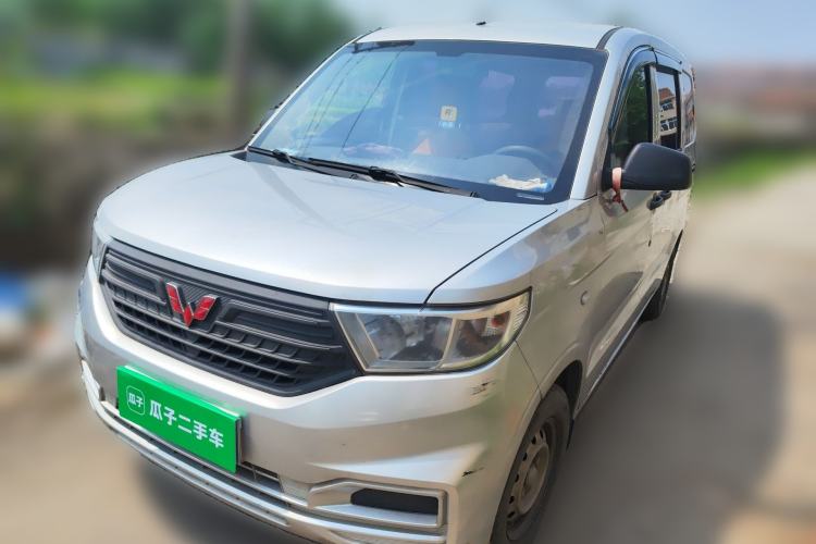 Used Wuling Hongguang V 2022 1.5L Jingqu Edition Electric-Assist LAR