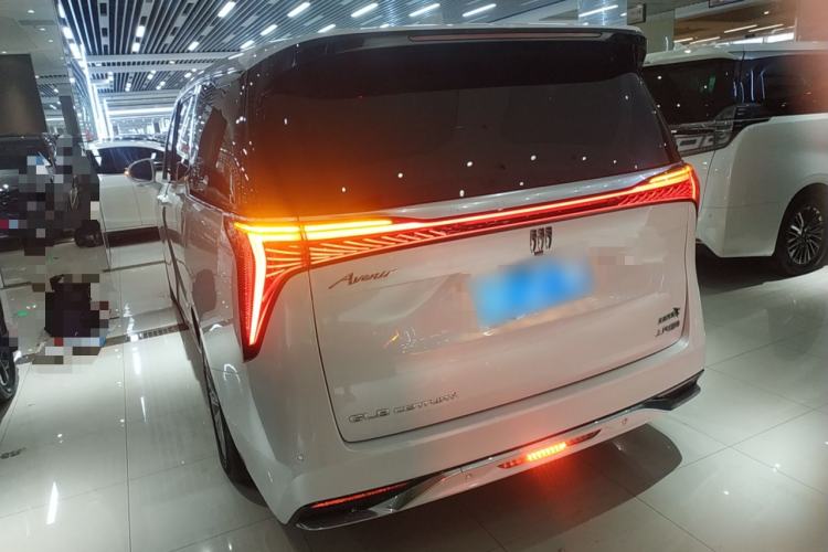 Used Buick Century 2023 2.0T Six-Seater Yinshi Edition
