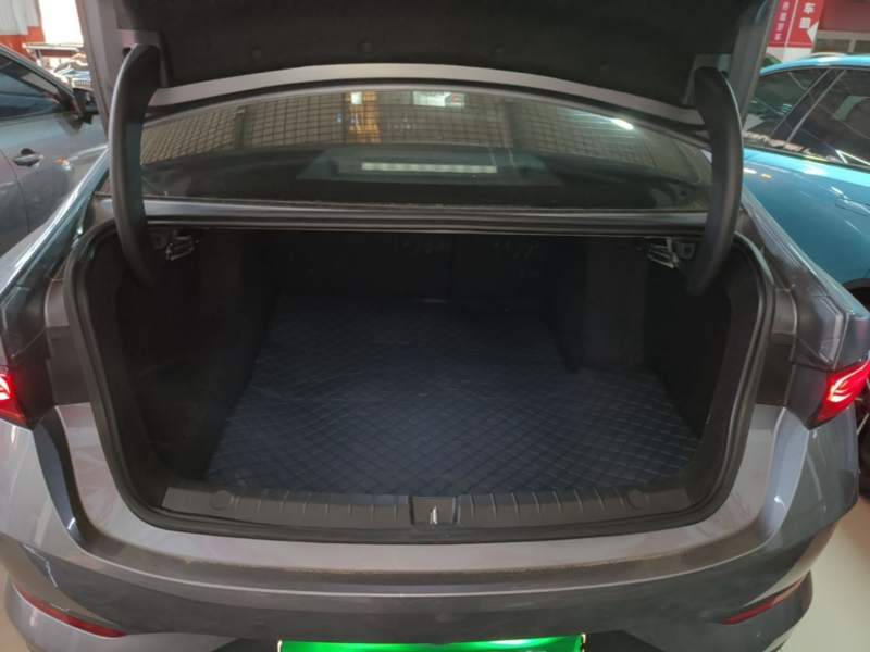 Used BYD Qin PLUS 2025 DM-i Smart Drive 55KM Leading Model — 18