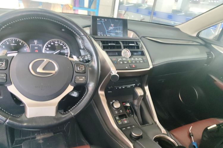 Used Lexus NX 2015 200T All-Wheel-Drive Fēngshàng Edition
