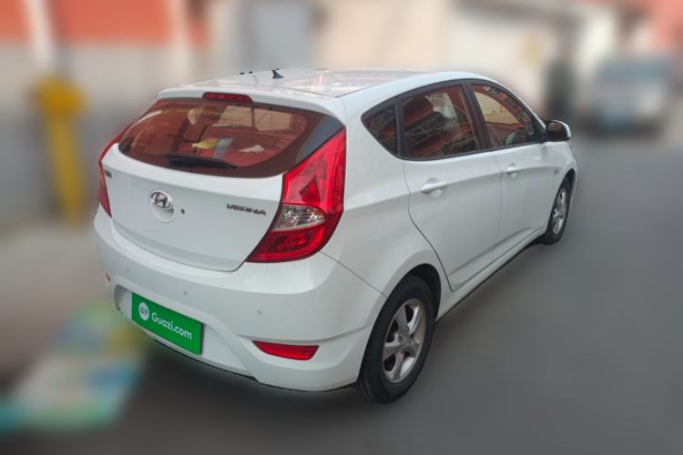 Used Hyundai Verna Ray 2016 1.4L Automatic Leading-Edge GLX
