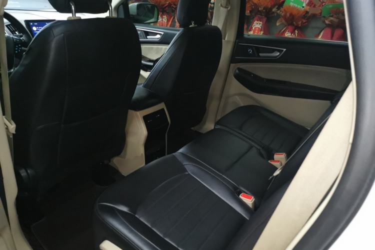 Used Ford Edge 2020 EcoBoost 245 Two-Wheel-Drive Titanium 5-Seater
