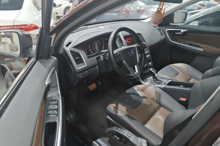Used Volvo XC60 2015 T5 AWD Zhiyuan Edition