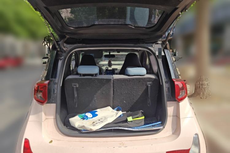 Used Chery QQ Little Ant 2022 Sweet Pink Edition Half-Sugar Version Lithium Iron Phosphate 29.2 kWh 30 kW 301 km Trunk