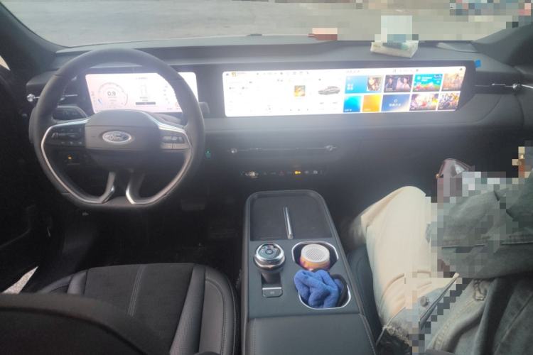 Used Ford Mondeo 2026 Model 2.0T EcoBoost Ultimate Center Console