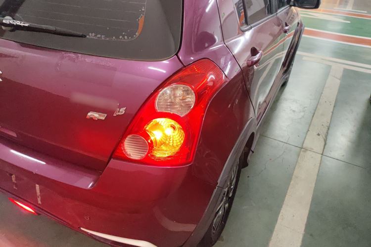 Used Suzuki Swift 2013 1.5L Automatic 20th Anniversary Limited Edition Exterior 3