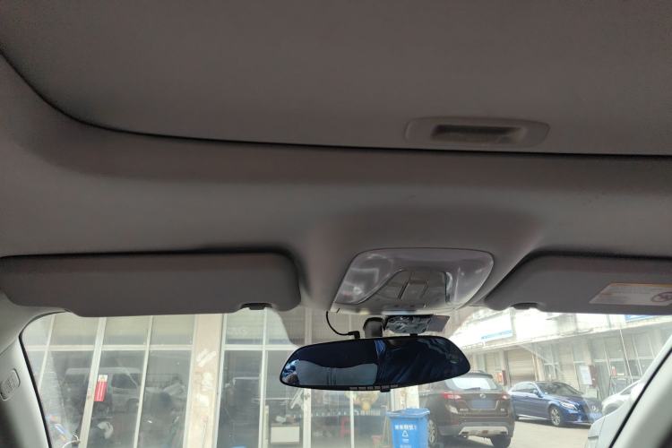 Used GAC Trumpchi GS4 2017 235T Automatic Two-Wheel Drive Luxury Smart Connectivity Version
