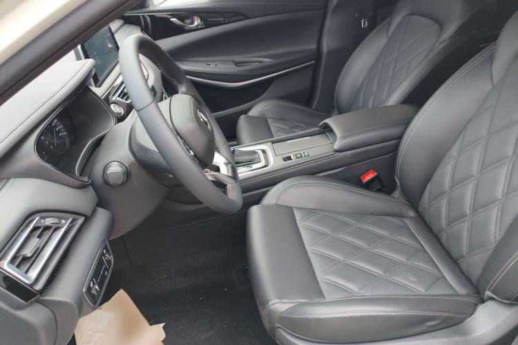 Used Changan Ruicheng CC 2022 Blue Whale Edition 1.5T DCT Luxury Model