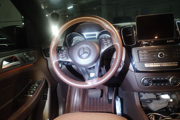 Used Mercedes-Benz GLE 2019 GLE 320 4MATIC Dynamic Edition Prestige Model