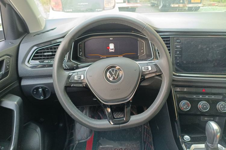 Used Volkswagen T-ROC 2021 Revised Version 280TSI DSG Two-Wheel Drive Comfort & Smart Connectivity Edition Steering Wheel
