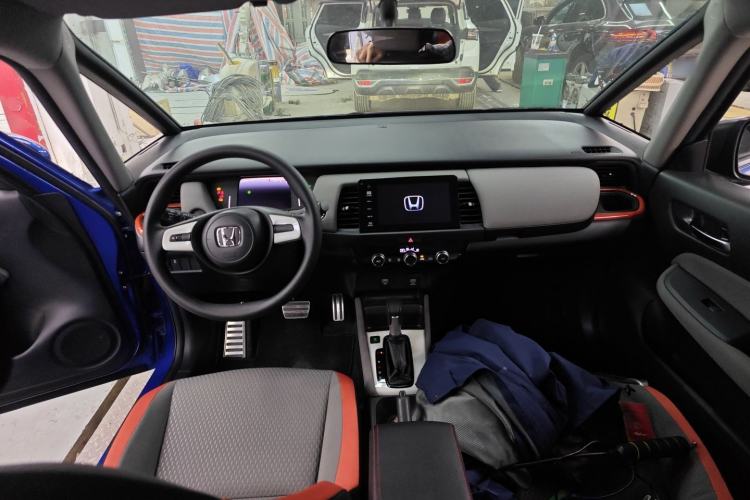 Used Honda LIFE 2021 1.5L CVT SPORT Heartbeat Edition Center Console