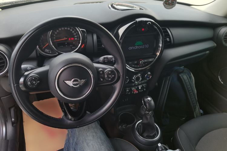 Used MINI 2016 1.2T ONE Pioneer Edition
