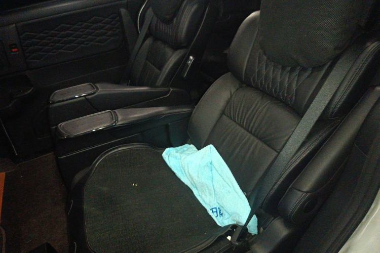 Used Honda Elysion 2022 2.0L eHEV Luxury First Edition Left Rear Seat